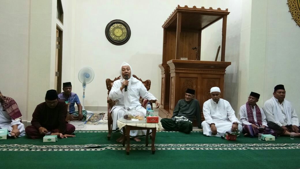 KH Taufiqurrohman Pengasuh PP Sunan Ampel Jombang