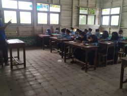 Sekolah di Jombang, Memprihatinkan, Gedung Rusak dan Kekurangan Kelas