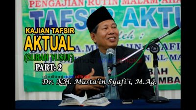 KH Mustain Syafie Tebuireng