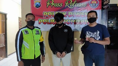 Pemuda Asal Kediri, Dibekuk Polisi Sa’at Mengedarkan Narkoba Di SPBU Diwek Jombang