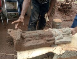 Potongan Badan Arca Nandiswara Ditemukan di Kedalaman 3 Meter Pada Proses Ekskavasi ke 8 Situs Pandegong