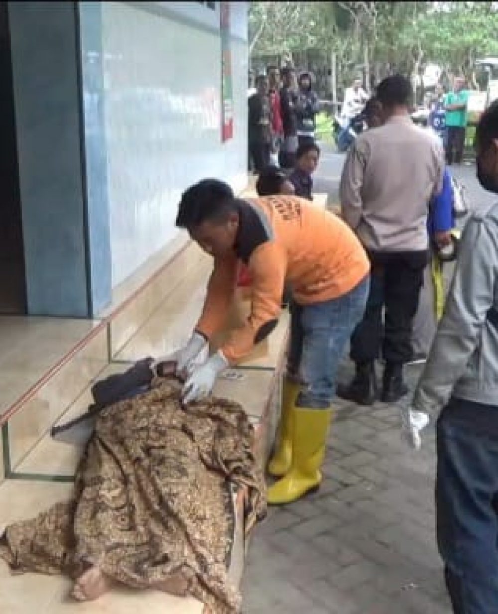 foto: Evakuasi korban Muhammad Fauzi (27/5/2022).