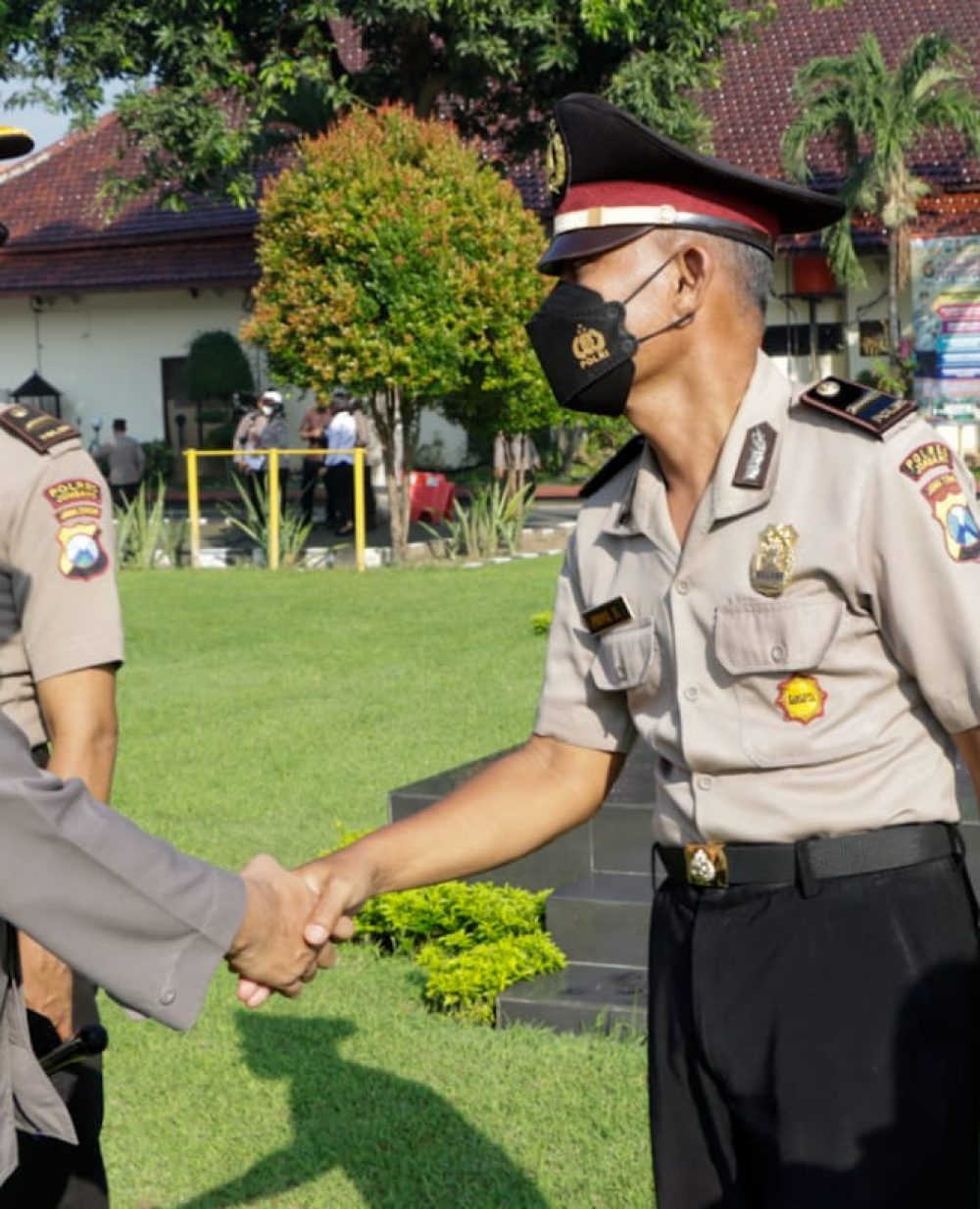Kapolres Jombang Pimpin Upacara Kenaikan Pangkat Pengabdian Aiptu ke Ipda