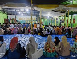 Ikuti Mujahadah Kubro, Ribuan Siswa dan Orangtua SMK Unggulan NU Menutup Akhir Tahun 2022