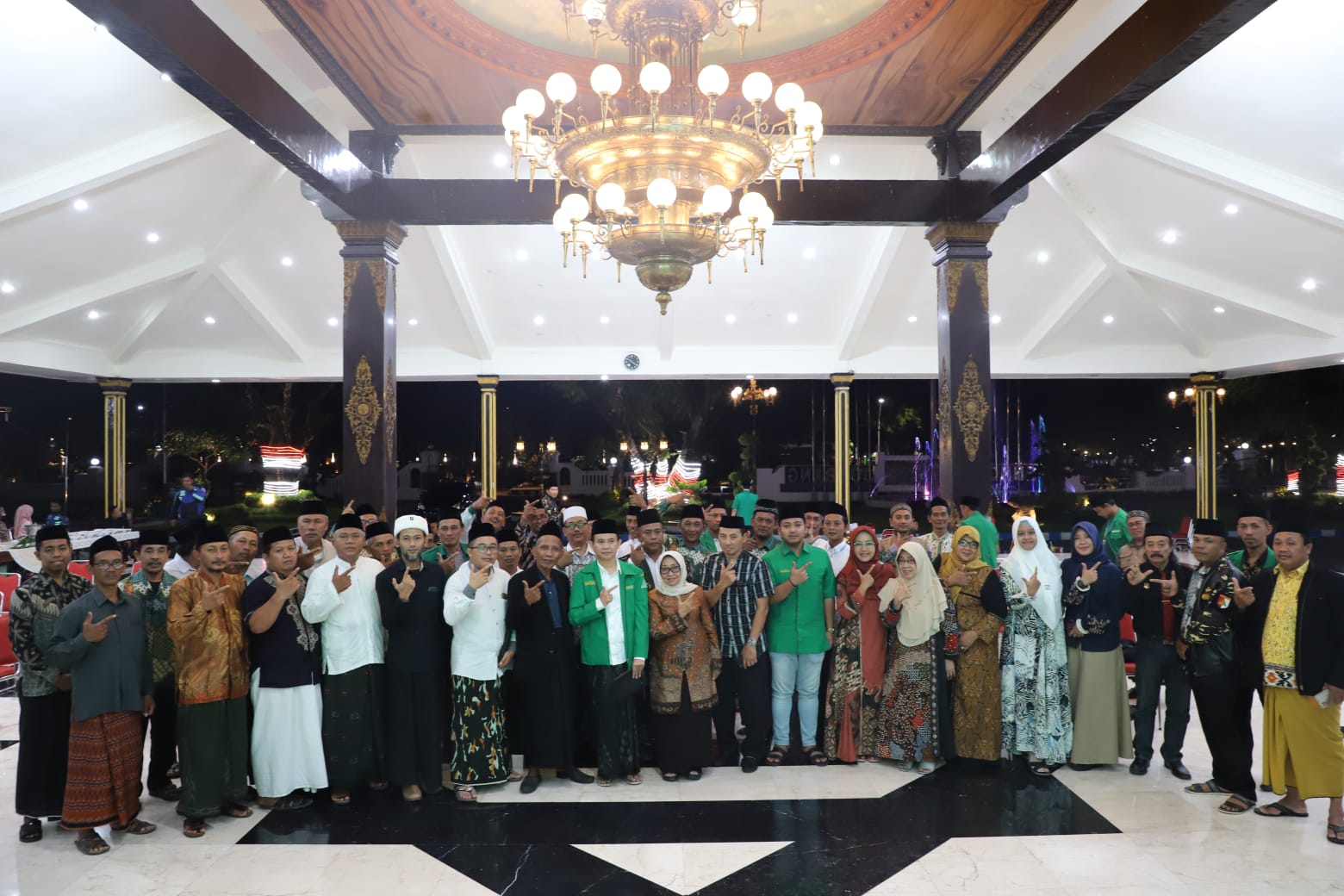 Bupati Jombang Ibu Nyai Munjidah Wahab, MWC NU dan Banom NU Se Jombang