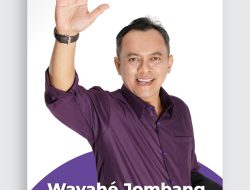 Gus Didin dengan Pose Penuh Makna: Simbolisasi Harapan Baru untuk Jombang!