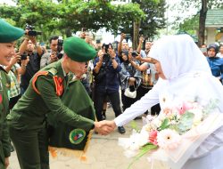 Siapkan Program ‘Ramadhan Produktif’ Selama Libur Sekolah, Gubernur Khofifah Ajak Murid Jatim Aktif Belajar dan Beribadah