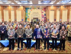 Wagub Emil dan Rhenald Kasali Kompak Sebut LUF BPSDM Jatim 2025 Strategis Bagi Peningkatan Kinerja di Era Efisiensi