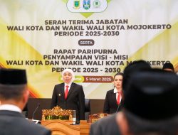 Hadiri Sertijab Walikota dan Wakil Walikota Mojokerto, Gubernur Khofifah Ajak Siapkan Sekolah Rakyat untuk Keluarga Miskin dan Miskin Ekstrim