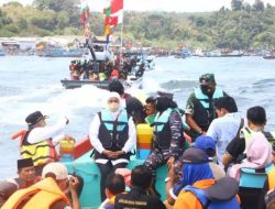 Di Hari Nelayan Nasional 2025, Gubernur Khofifah Apresiasi Kontribusi Signifikan Nelayan Jawa Timur Wujudkan Ketahanan Pangan