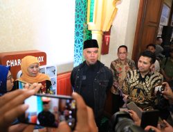 Ahmad Dhani Ramaikan Halal Bihalal Gubernur Khofifah Bersama Kepala Daerah Se-Jatim, Nyanyi Bareng Lagu ‘Hidup Adalah Perjuangan’